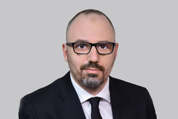 Dr. Burak Ertaş